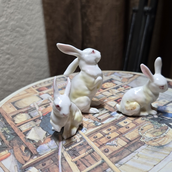 Vintage Lefton Bone China Mini Bunny Rabbit Lot Of 3 No Damage - Picture 2 of 12
